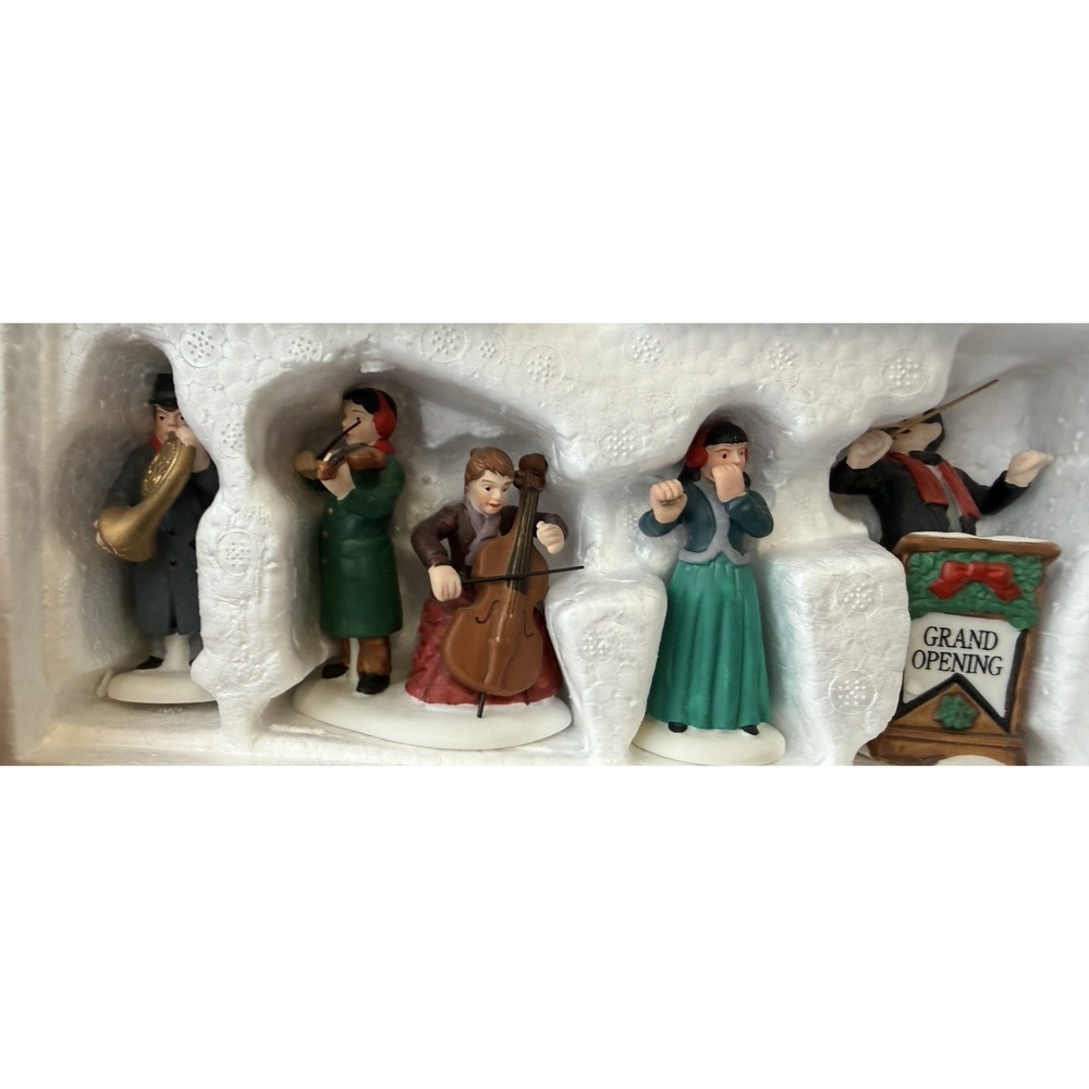 Dept 56 Heritage Village Chamber Orchestra Set of 4 Figurines 5884-0